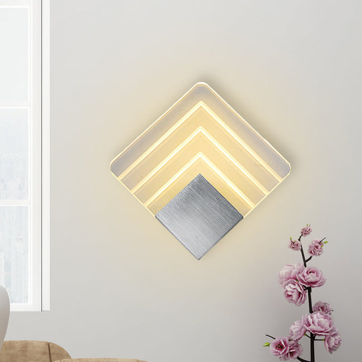 Lisslune | Modernism Squared Wall Light Metal 5.5"/8" B LED Corner Wall Light in Black/Silver with Acrylic Shade