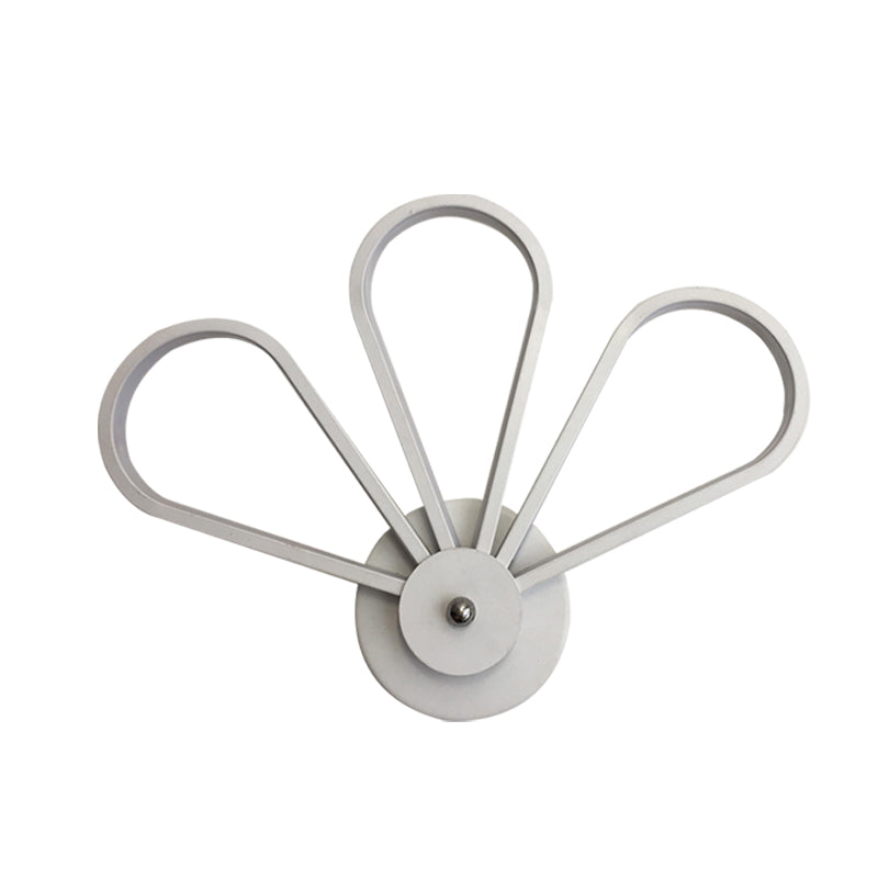 Lisslune | Clover-shaped bedroom wall-mounted lighting acrylic LED modern wall lamp in white