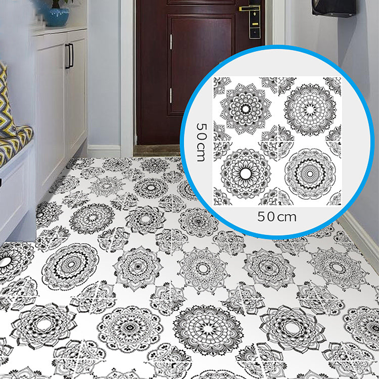 Lisslune | Spanish Pattern Single Tile Mold Resistant Peel & Stick Tile for Splashback