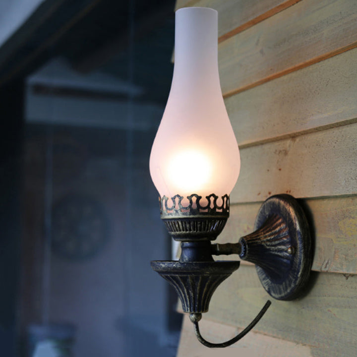 Lisslune | Factory Vase Shadow Wall Lamp 1 Head Yellow/Clear Crackle Glass Wall Lighting Fixture for Outdoor