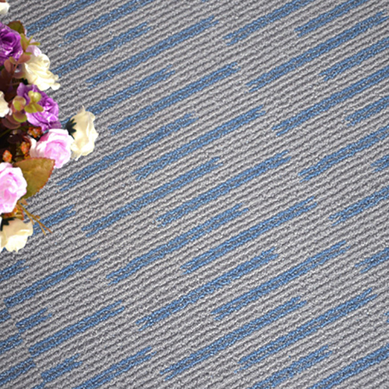 Lisslune | Scratch-resistant plastic floor Waterproof peel & stick floor tiles