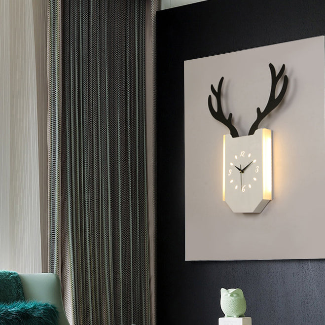Skørter | Wooden Clock Shape Sconces Lighting with Deer Antlers Hall Foyer Rustic Animal LED Wall Lamp