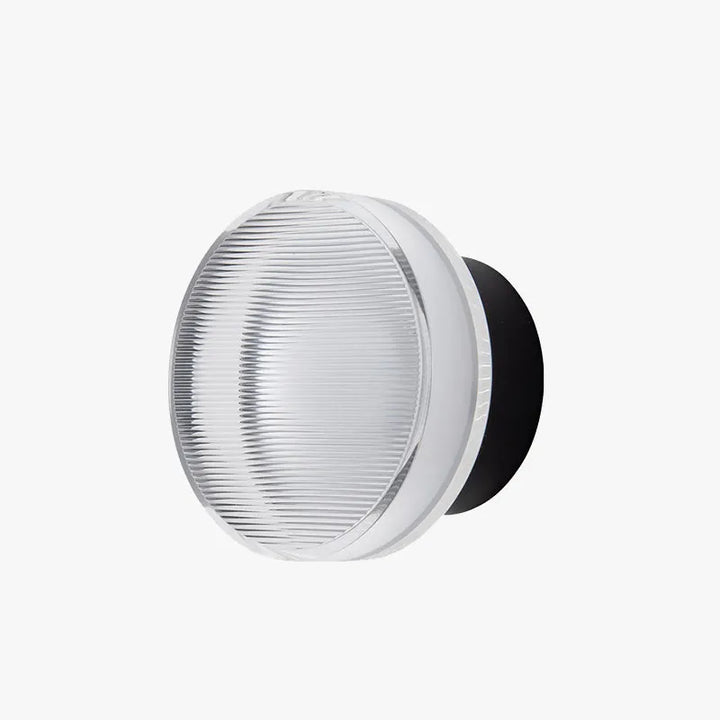Lisslune | Valyona – Modern Metal Wall Lamp | Black & Gold Cone Design | Warm LED Lighting