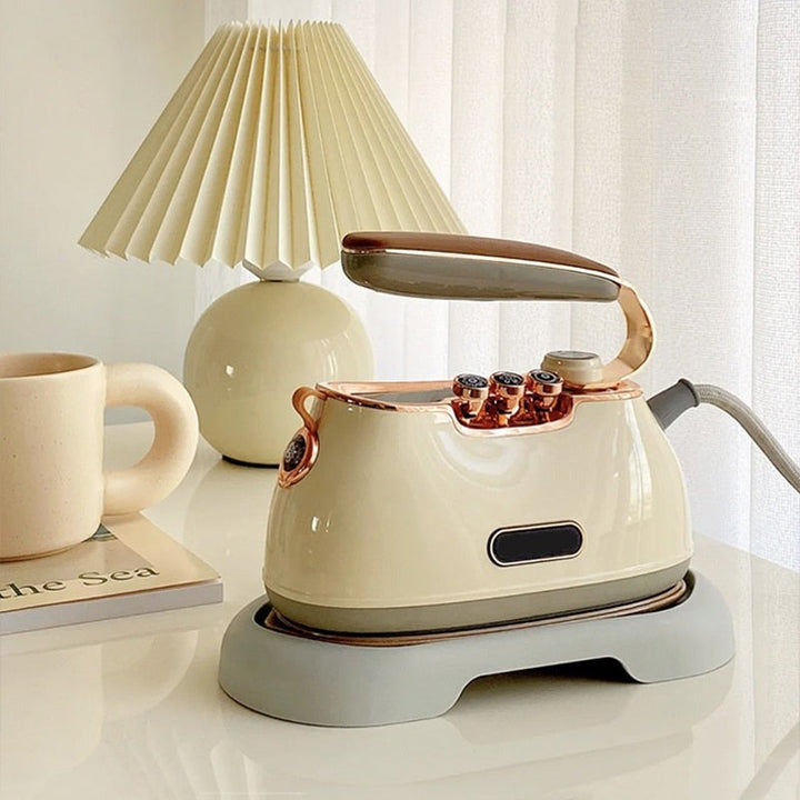 Lisslune | Retro Portable Handheld Steam Iron