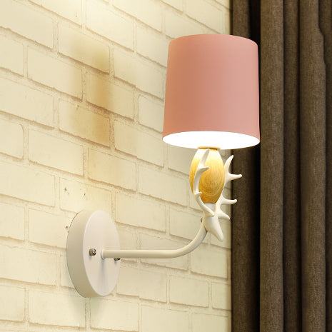 Skørter | Beautiful deer head wall lamp with cylindrical shade metal single light wall light for children's room