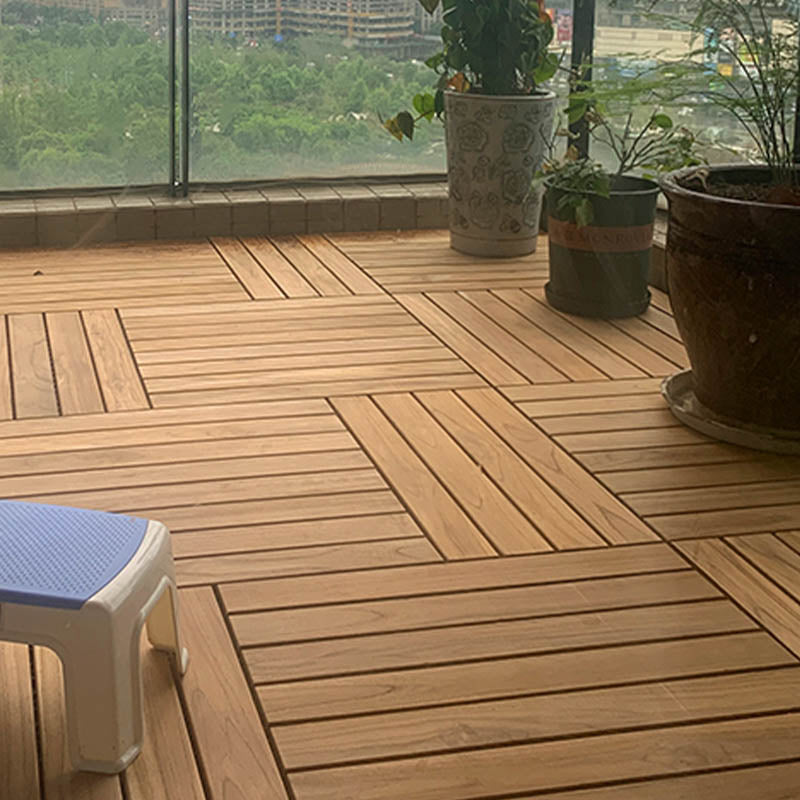 Lisslune | Connected outdoor floor tiles wooden planks