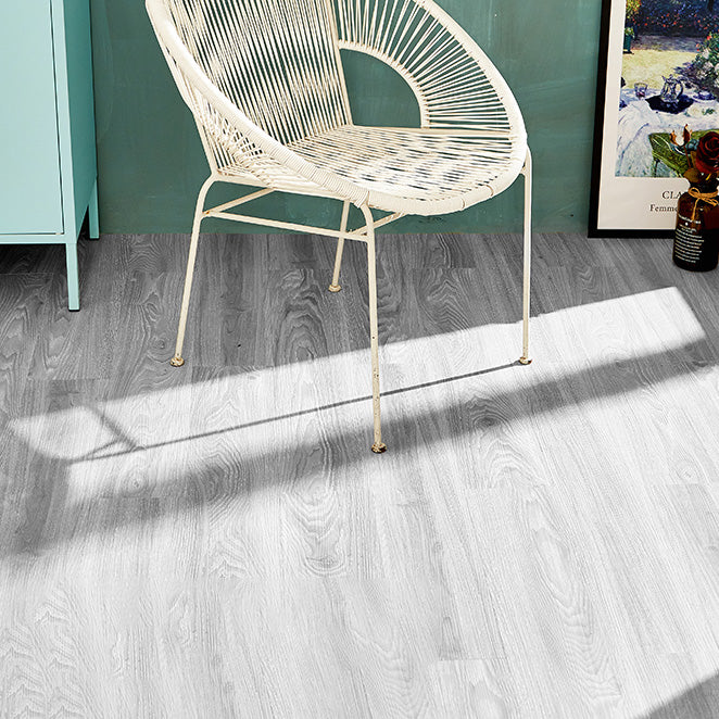 Lisslune | Waterproof PVC Flooring Peel and Stick Fire Resistant Rectangular PVC Flooring