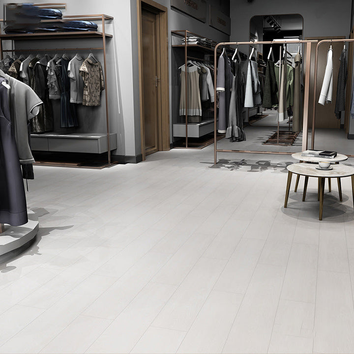 Lisslune | Scratch-resistant PVC flooring Self-adhesive Wood look Waterproof PVC flooring