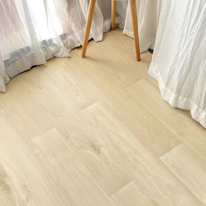 Lisslune | Scratch-resistant PVC flooring Self-adhesive Wood look Waterproof PVC flooring