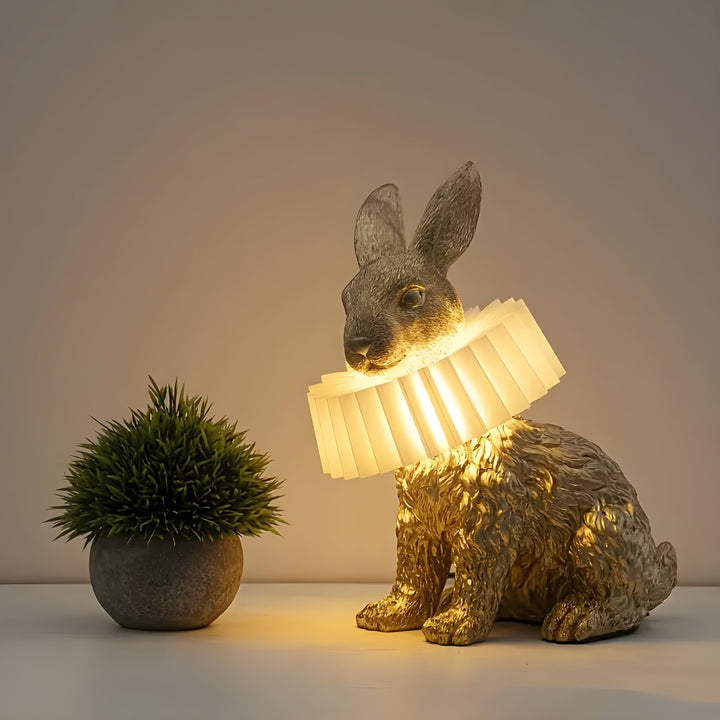 Lisslune | LumiBun – Art Deco inspired can-shaped table lamp