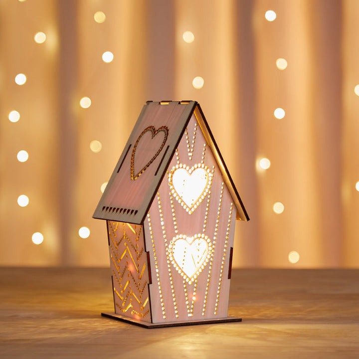 Skørter | Brown Lodge Small Night Light Children Wood USB LED Table Lighting with Cutouts Love Heart/Star/Flower Pattern