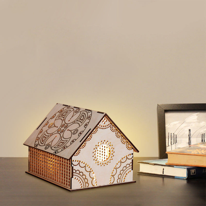 Skørter | Kids Cottage Mini Night Light Wood Bedroom LED Table Lamp in Brown with Sculpted Flower/Star/Love Heart Design