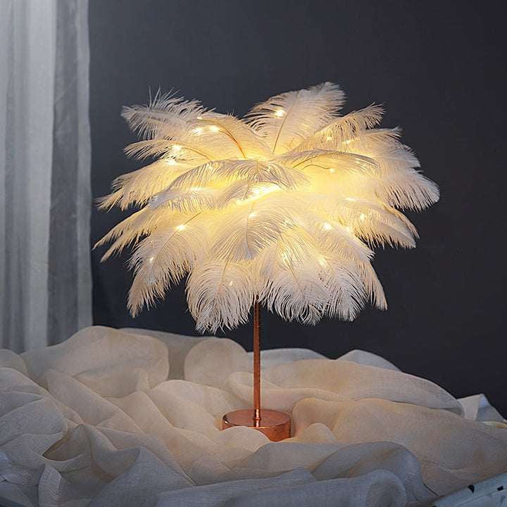 Skørter | Pink/White Palm Tree Nightstand Lamp Modern Stylish Feather Battery-Powered LED Table Lamp with Rechargeable USB Port