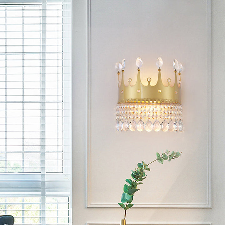 Lisslune | Contemporary Crown Wall Light Wall Lamp 2 Bulbs Metallic Wall Mounted Lamp Fixture in Gold with Crystal Drops