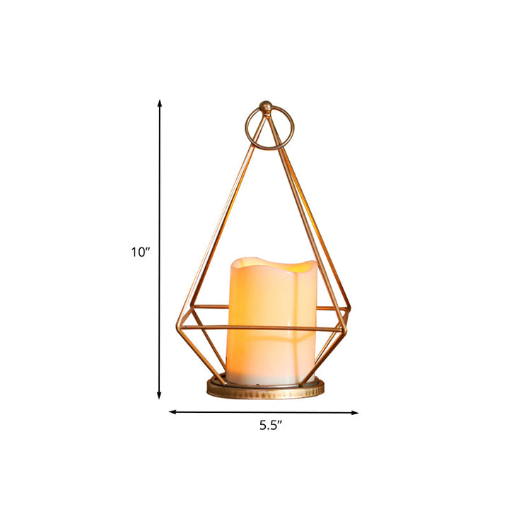 Skørter | Kids Battery Powered LED Night Light Golden Diamond/Triangle/Hexagon Table Light with Iron Cage and Inner Candle Shade