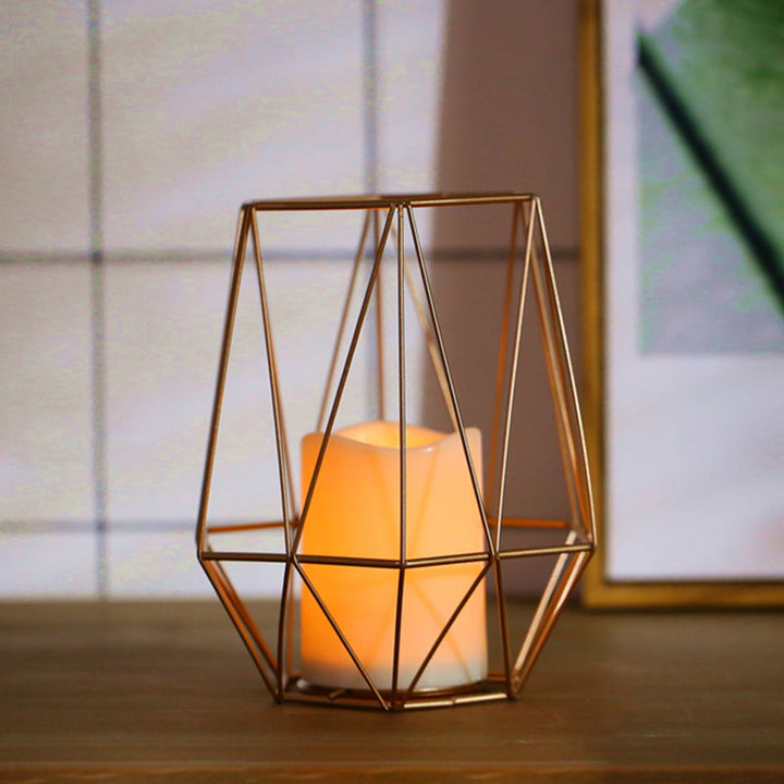 Skørter | Kids Battery Powered LED Night Light Golden Diamond/Triangle/Hexagon Table Light with Iron Cage and Inner Candle Shade