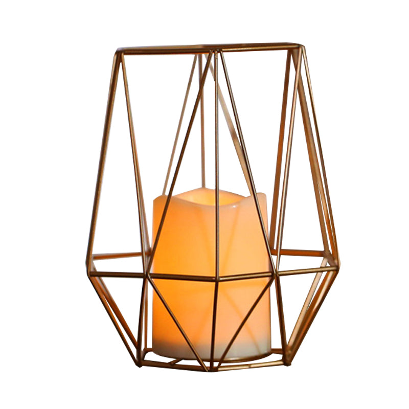 Skørter | Kids Battery Powered LED Night Light Golden Diamond/Triangle/Hexagon Table Light with Iron Cage and Inner Candle Shade
