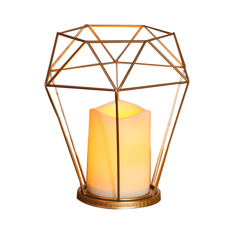 Skørter | Kids Battery Powered LED Night Light Golden Diamond/Triangle/Hexagon Table Light with Iron Cage and Inner Candle Shade