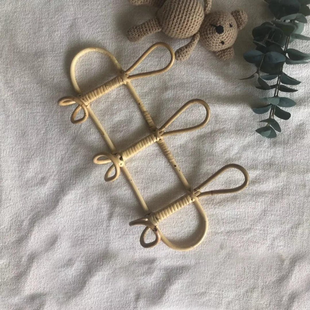Lisslune | Playful rattan wall hook for playful children's rooms