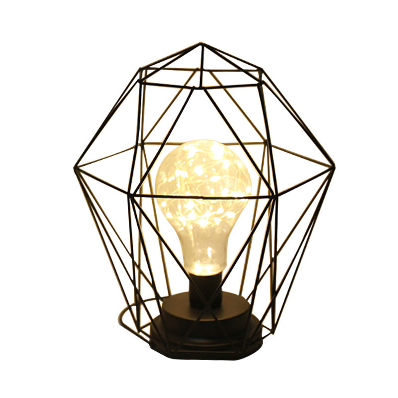 Skørter | Macaron Diamond/Geometric Nightstand Lamp Iron Girls Room LED Table Light in Black/Pink with String Lights Inside