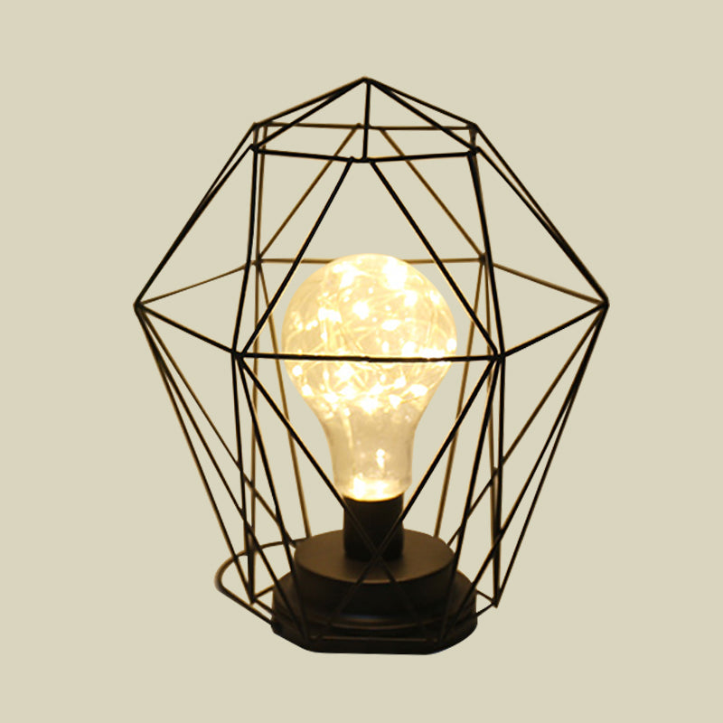 Skørter | Macaron Diamond/Geometric Nightstand Lamp Iron Girls Room LED Table Light in Black/Pink with String Lights Inside