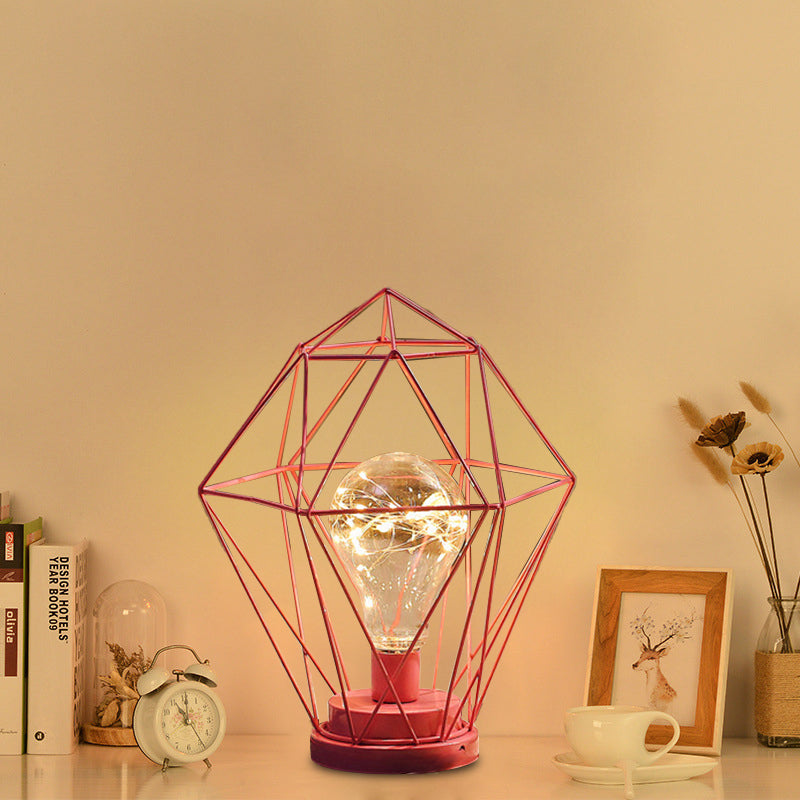 Skørter | Macaron Diamond/Geometric Nightstand Lamp Iron Girls Room LED Table Light in Black/Pink with String Lights Inside