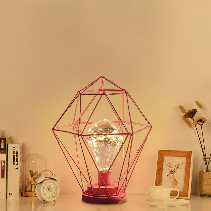 Skørter | Macaron Diamond/Geometric Nightstand Lamp Iron Girls Room LED Table Light in Black/Pink with String Lights Inside