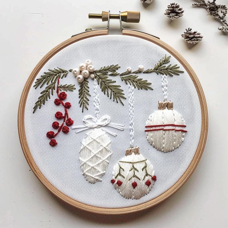 Lisslune | Christmas Embroidery KIT