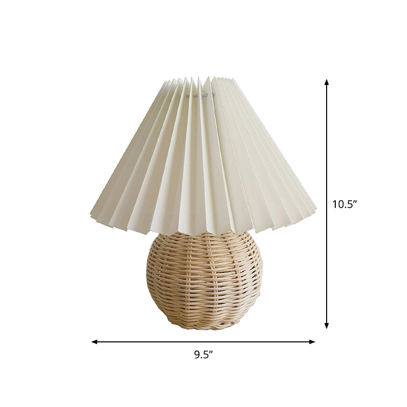 Lisslune | Bambrella - Minimalist Night Lamp made of Rattan