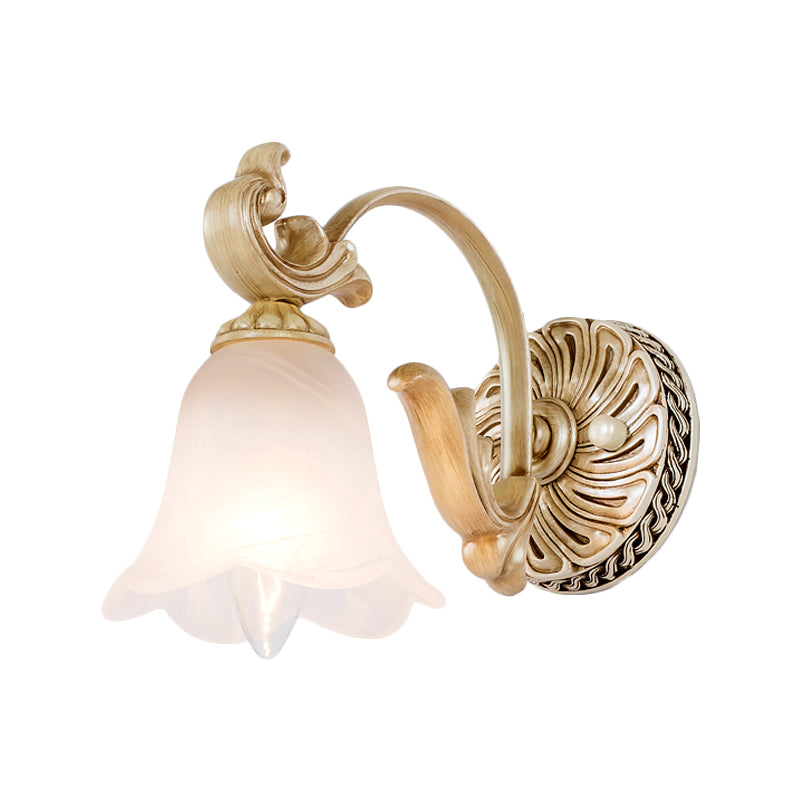 Skørter | 1/2/3-Head Flower Vanity Light Fixture Colonial Style Gold Opal Glass Wall Lamp for Bathroom