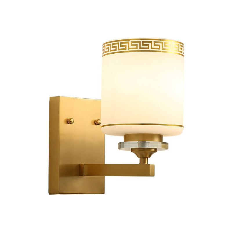 Skørter | Cylinder Indoor Wall Lighting Traditional White Glass 1-Light Brass Finish Wall Lamp
