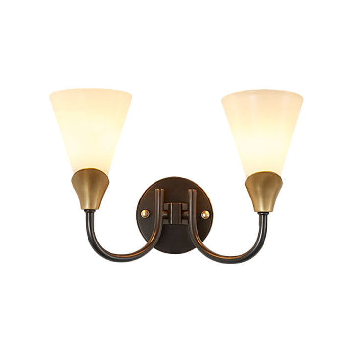 Skørter | Brass Finish 1/2-Bulb Wall-Mounted Lighting Country Style White Glass Cone-Shaped Wall Light