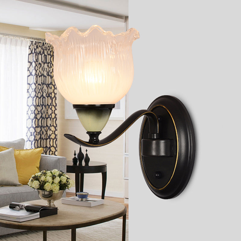 Skørter | Clear Ribbed Glass Flower Wall Lamp Country House 1/2 Lights Living Room Wall Mounted Lighting in Black