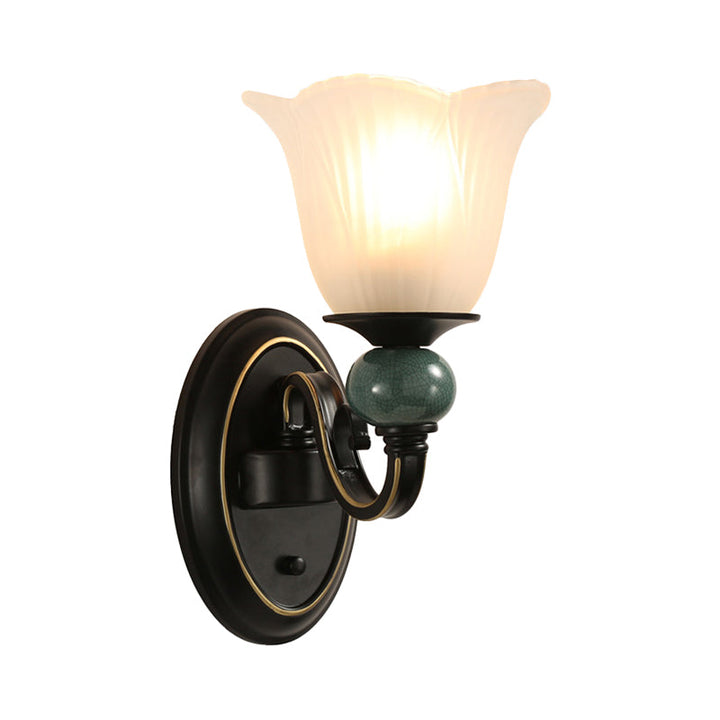 Skørter | Black Flowing Wall Lamp Traditional Opal Ribbed Glass 1/2 Bulbs Bedroom Wall Light with Swivel Arm