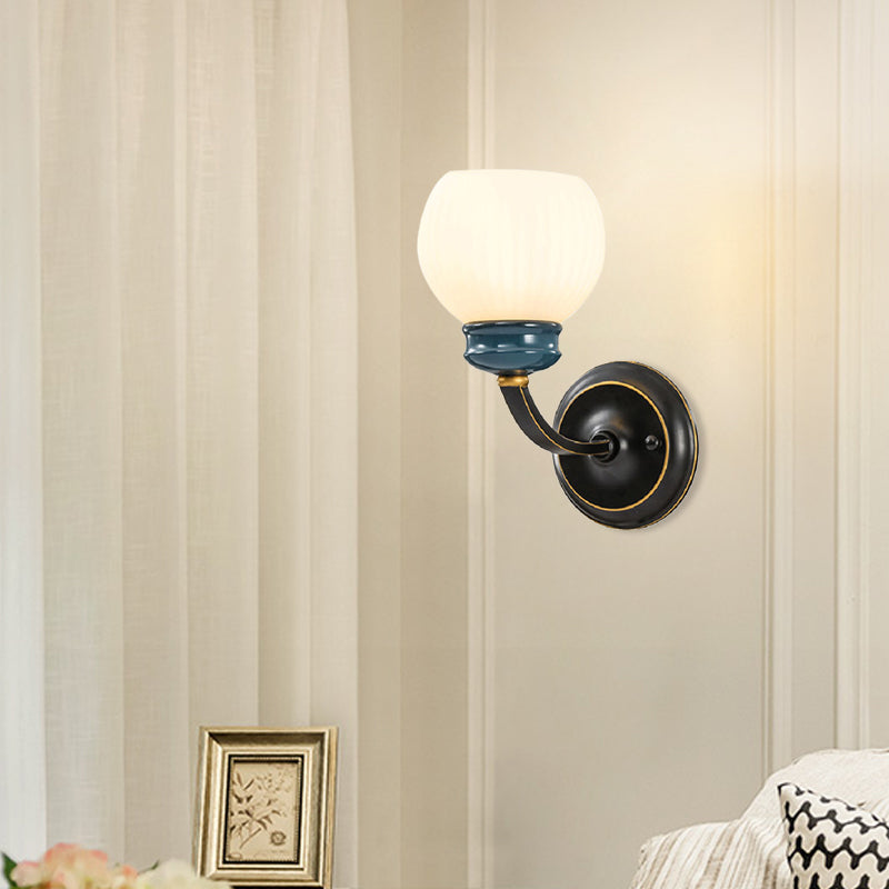 Skørter | Black 1-Bulb Wall Lighting Classic Style White Ribbed Glass Globe Wall Light Ideas