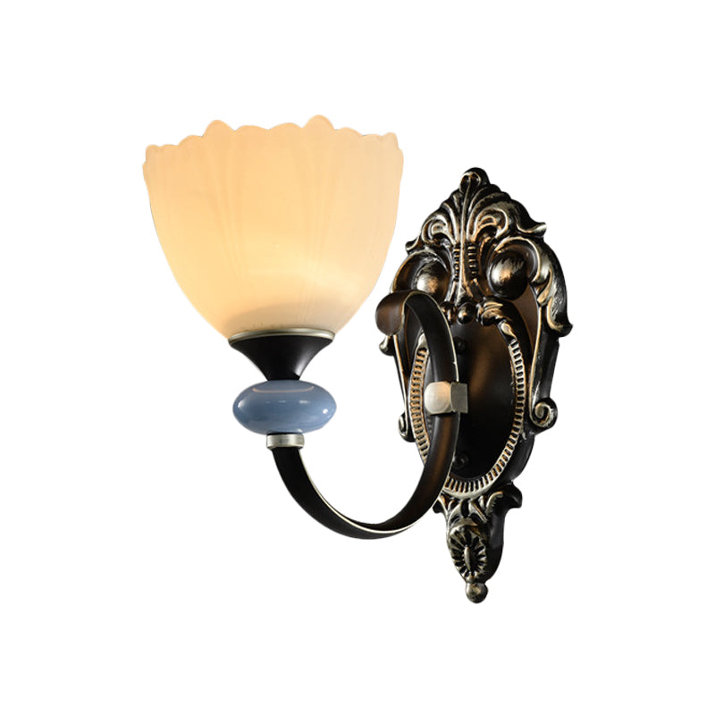 Skørter | 1/2-Head Wall Light Country House Hall Wall Lighting with Bowls made of Frosted Glass in Black