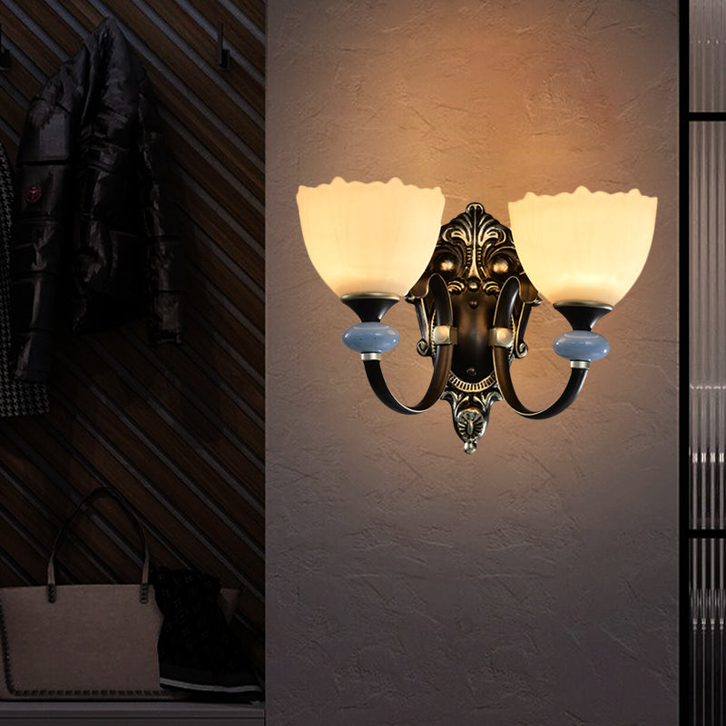 Skørter | 1/2-Head Wall Light Country House Hall Wall Lighting with Bowls made of Frosted Glass in Black
