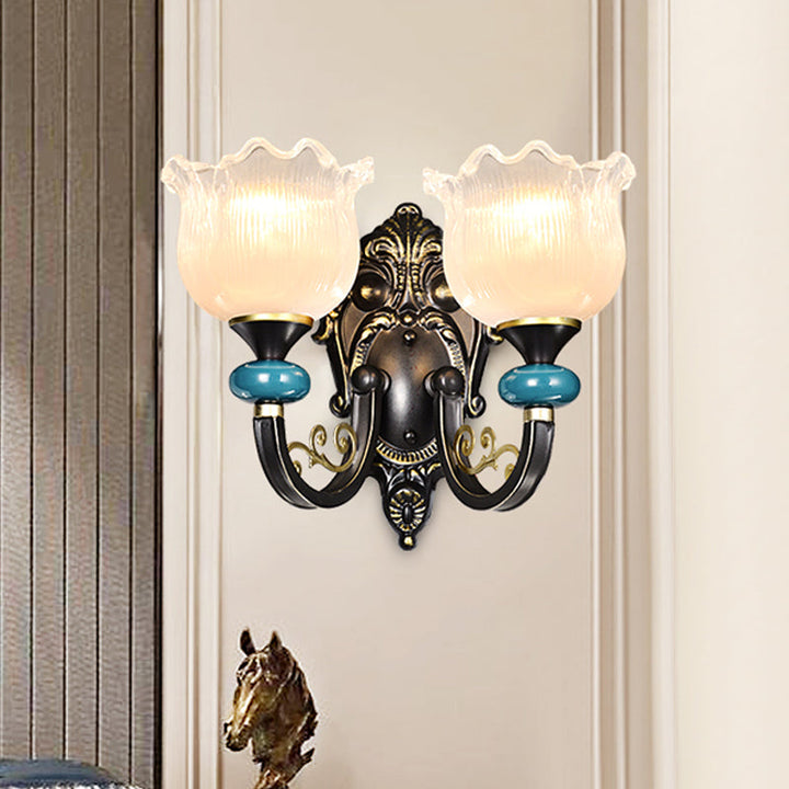 Skørter | Clear ribbed glass black wall light flower 1/2 bulbs country house wall-mounted lamp with curved arm