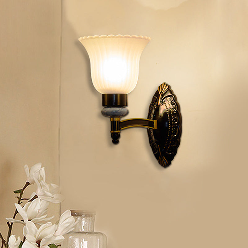 Skørter | Country Bell Wall Mounted Light Fixture 1/2-Light Frosted Glass Wall Lamp in Black