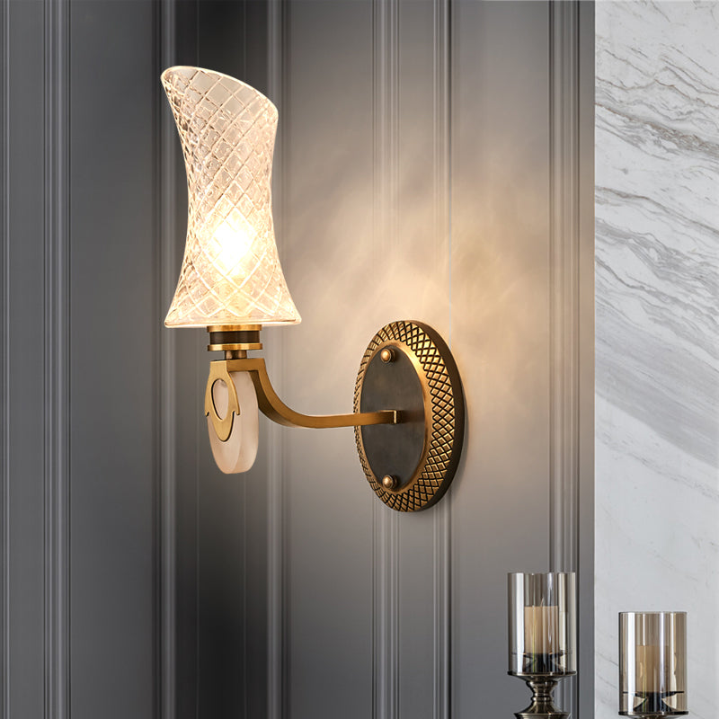 Skørter | 1/2-Light Arch Wall Light Traditional Brass Finish Clear Grid Glass Wall Mounted Lamp