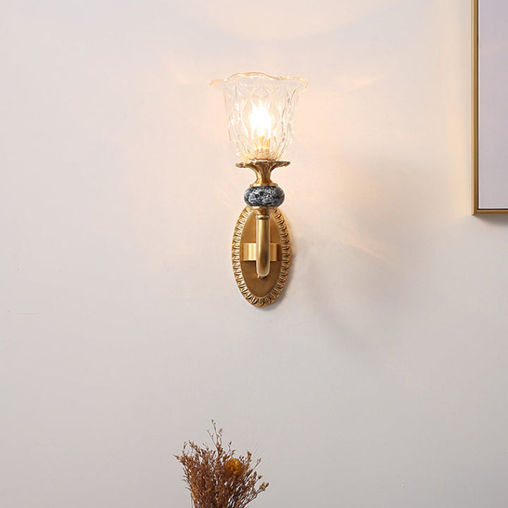 Skørter | Post Modern Flower Wall Lamp Lighting 1/2-Cup Clear Glass Wall Lamp Fixture in Brass