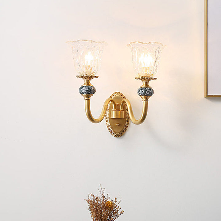 Skørter | Post Modern Flower Wall Lamp Lighting 1/2-Cup Clear Glass Wall Lamp Fixture in Brass
