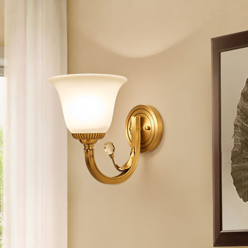 Skørter | Brass-Finish 1/2-Light Wall Lamp Colonial Frosted Glass Bell Wall Lamp Light for Hallway