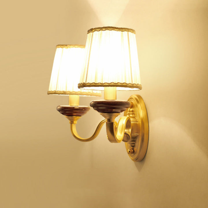 Skørter | 1/2-Pear Fabric Wall Mounted Lamp Traditional Brass Finish Tapered Wall Light Wall Sconce for Dining Room
