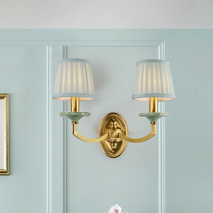Skørter | Rustic Pleated Drum Wall Mount Light Country 1/2-Cap Living Room Wall Lamp in Brass