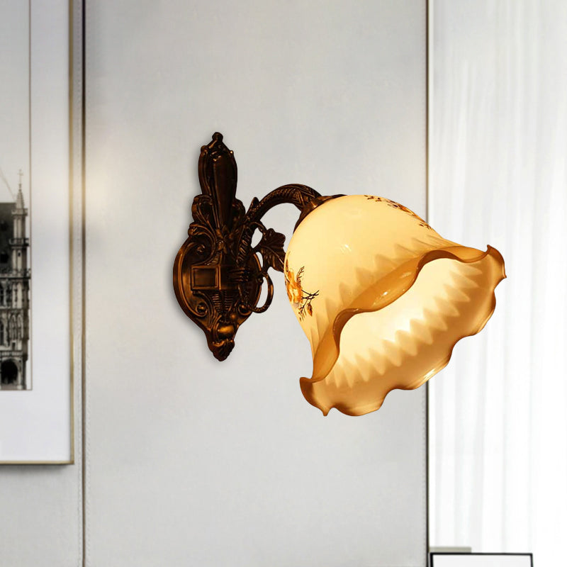 Skørter | Handblown Opal glass clock sconce Korean flower 1 head bedside wall lamp with rippled edge in bronze