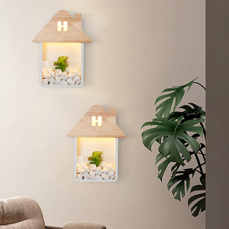 Skørter | Cabin Bedside Flush Mount Nordic Wooden LED Wall Lamp with Shelf in Gray/White/Green