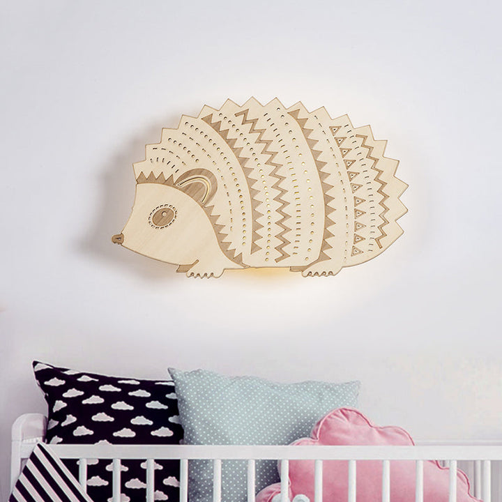 Skørter | Wooden Hedgehog Flush Mount Wall Lamp Children Beige LED Wall Lighting Fixture for Bed, Left/Right