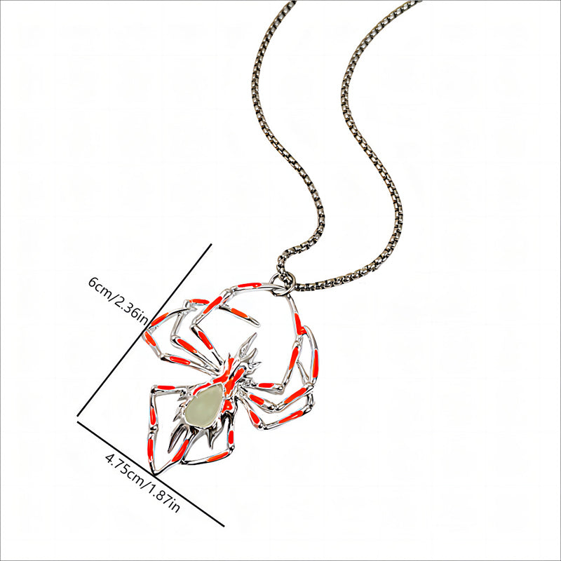 Lisslune | Glow-in-the-Dark 3D Spider Necklace