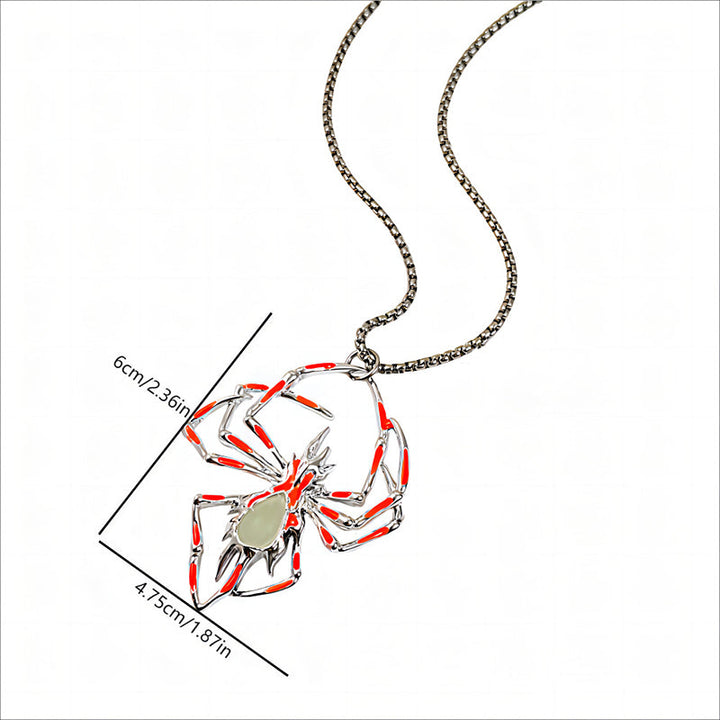 Lisslune | Glow-in-the-Dark 3D Spider Necklace